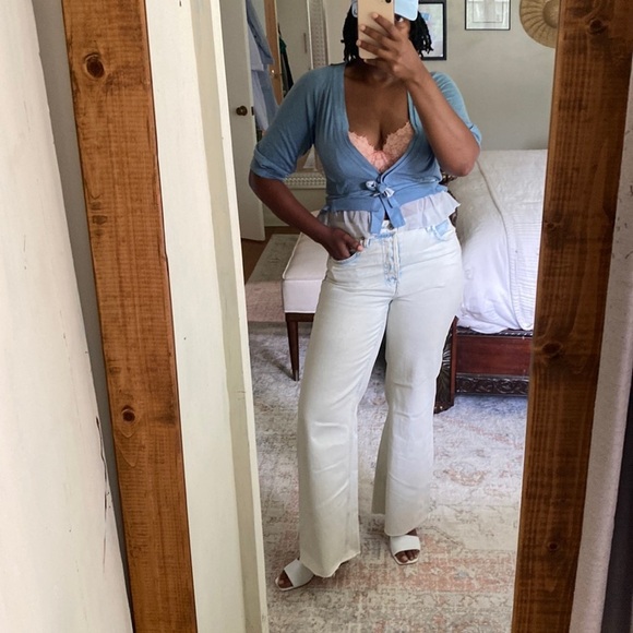 Forever  21 - Picture 1 of 6